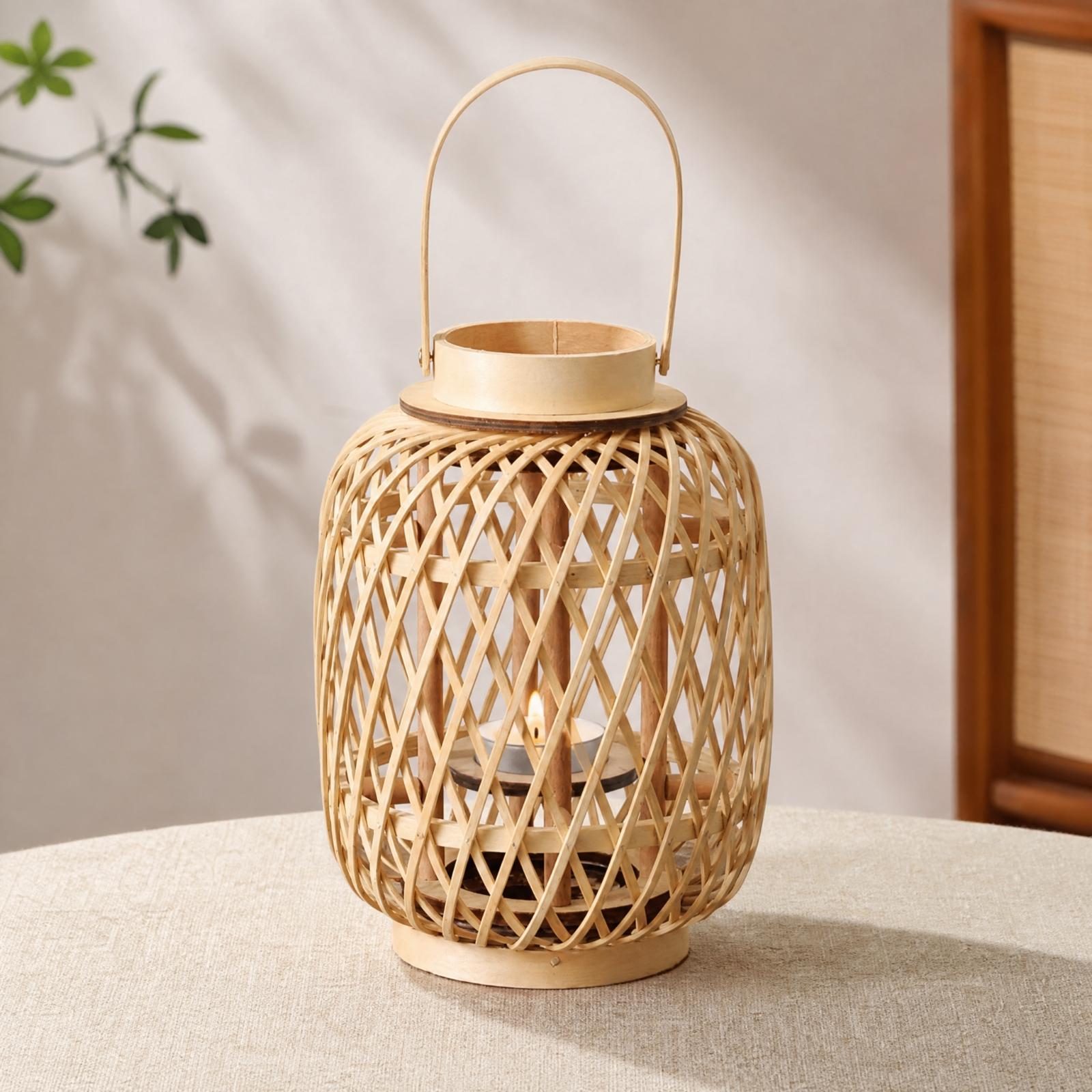 竹製のキャンドルランタンホルダー。手編みの装飾的なダイヤモン - Candle Holder Decor のレビューと価格