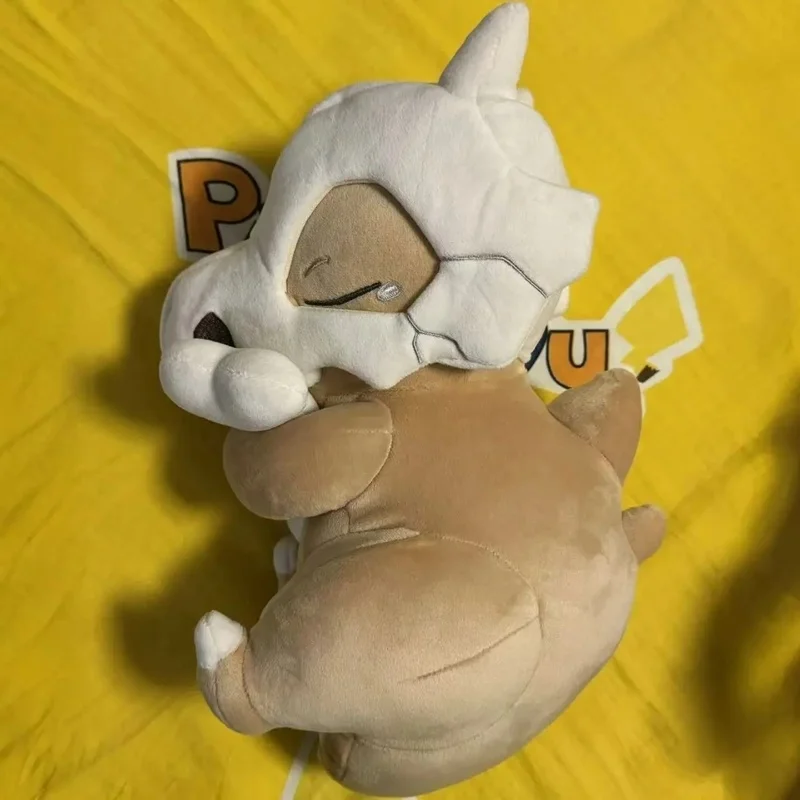 30cmのアニメ風、眠っているキューボンの恐竜の頭の形をした - Throw Pillow のレビューと価格